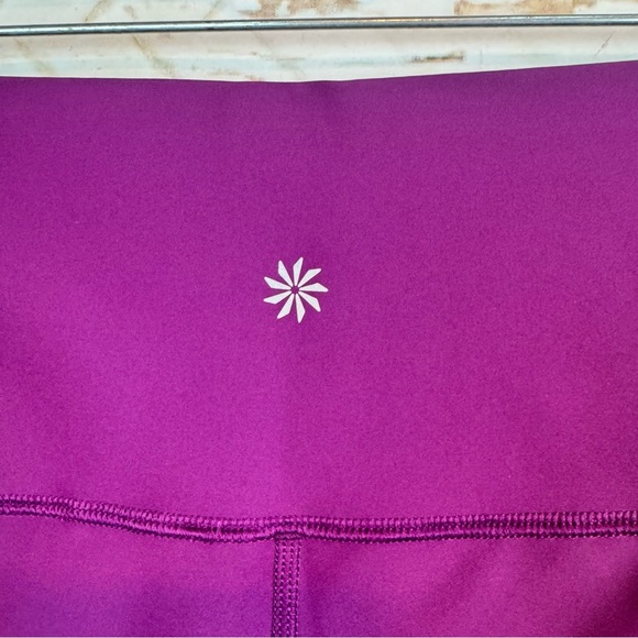 Athleta | Interval Stash 7/8 Tight Legging, LP - Picture 10 of 14